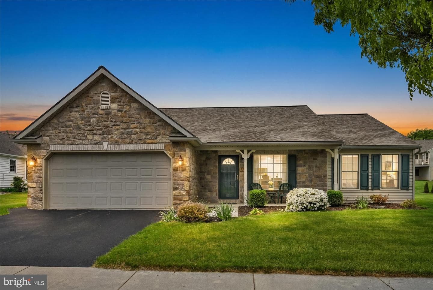 931 Cambridge Drive photo 6