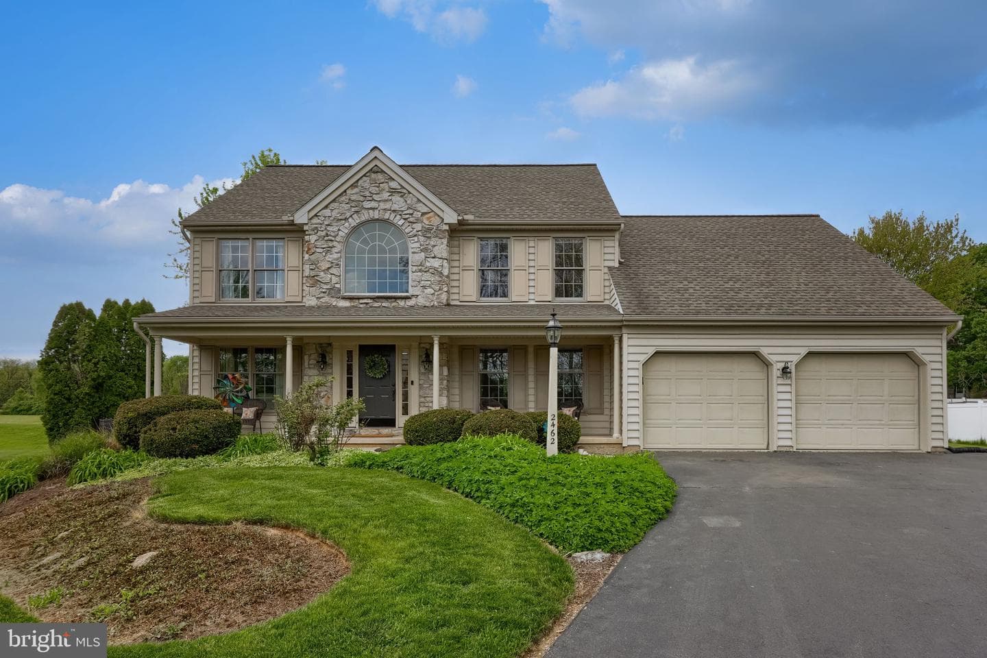 2462 Carriage Drive