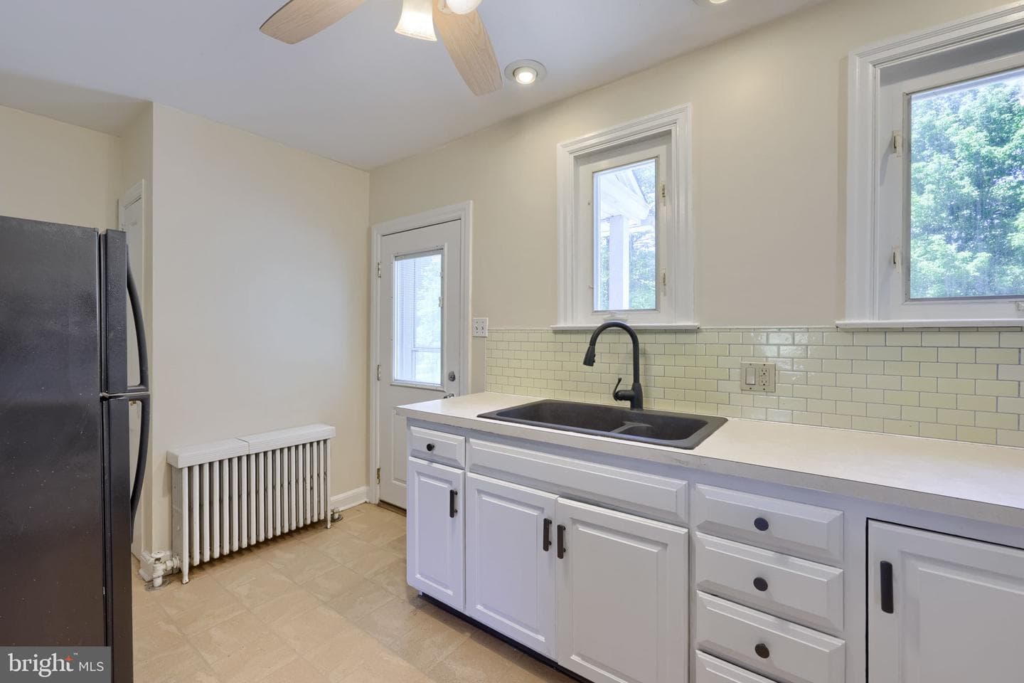 2162 Millersville Road photo 23