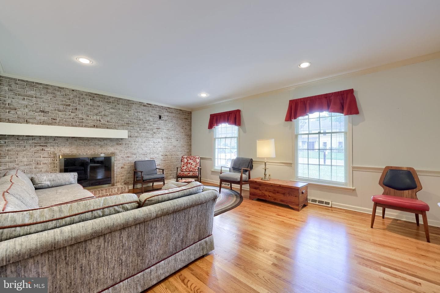 1816 Beverly Drive photo 18