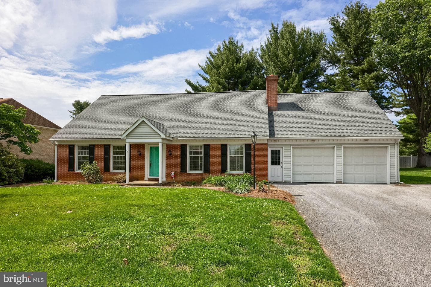 1816 Beverly Drive photo 3
