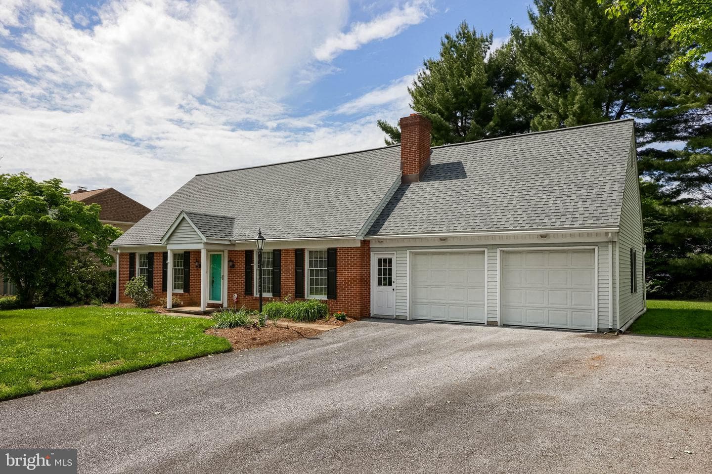 1816 Beverly Drive photo 4
