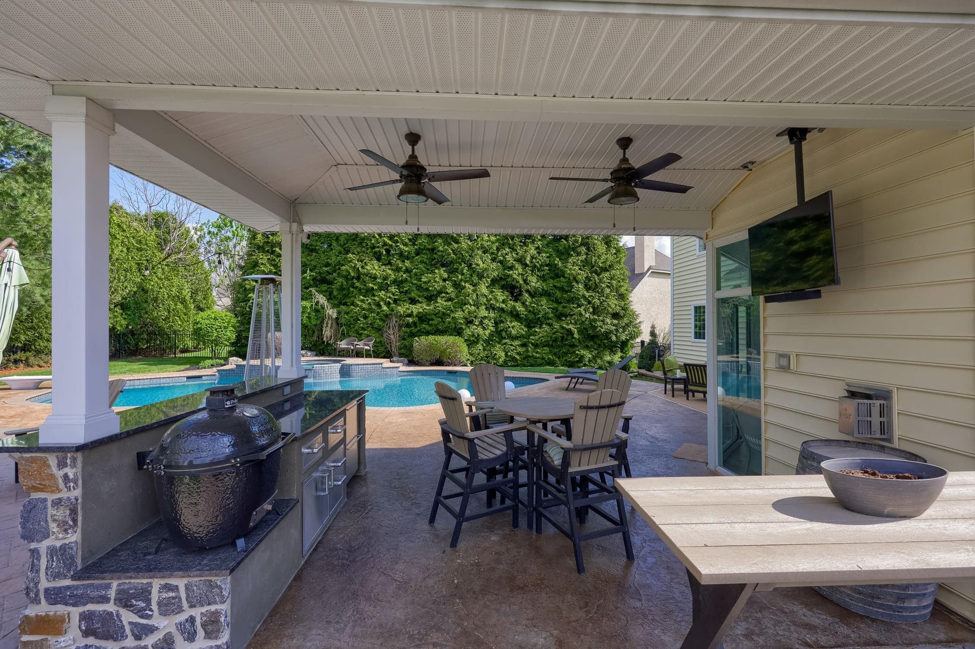 517 Wheatfield Drive photo 4