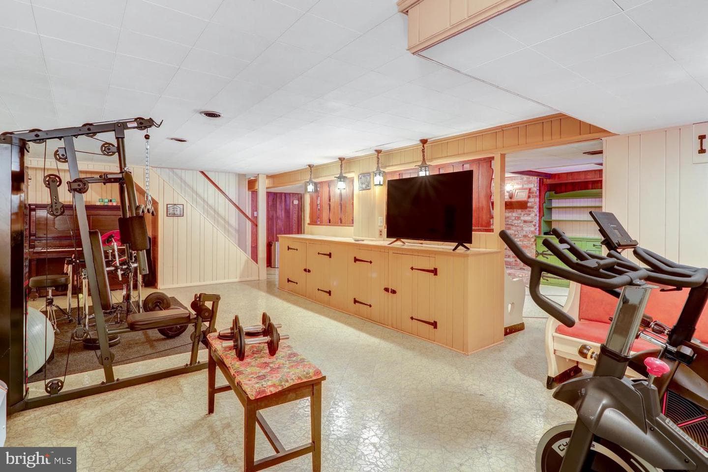 2113 Lyndell Drive photo 44