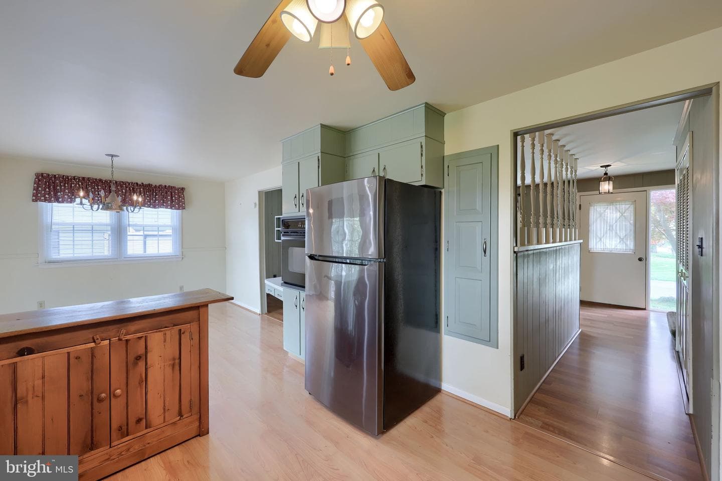 33 Woodland Avenue photo 10