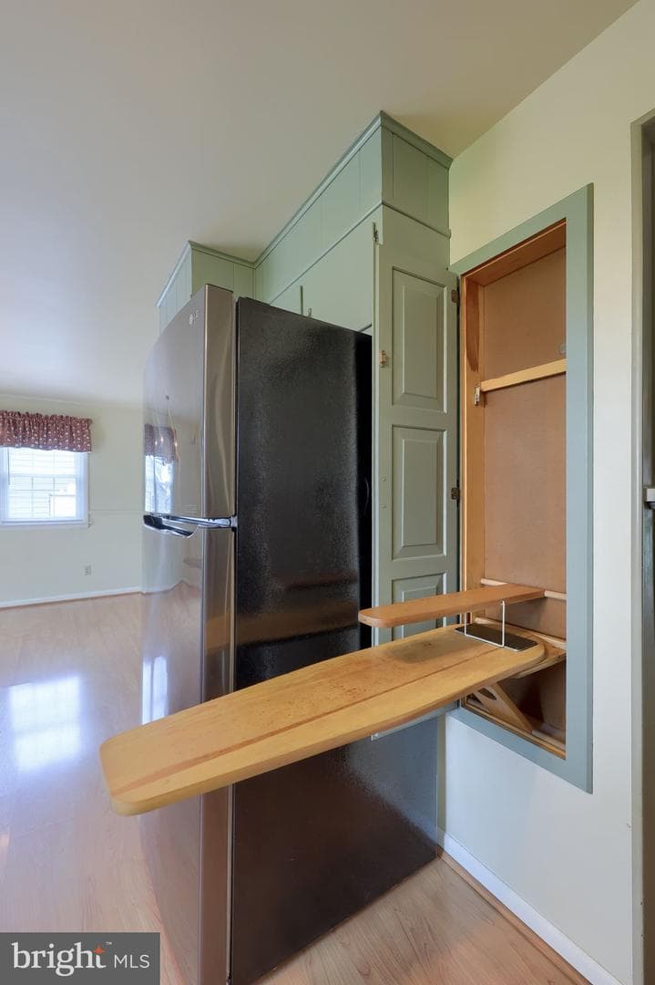 33 Woodland Avenue photo 14