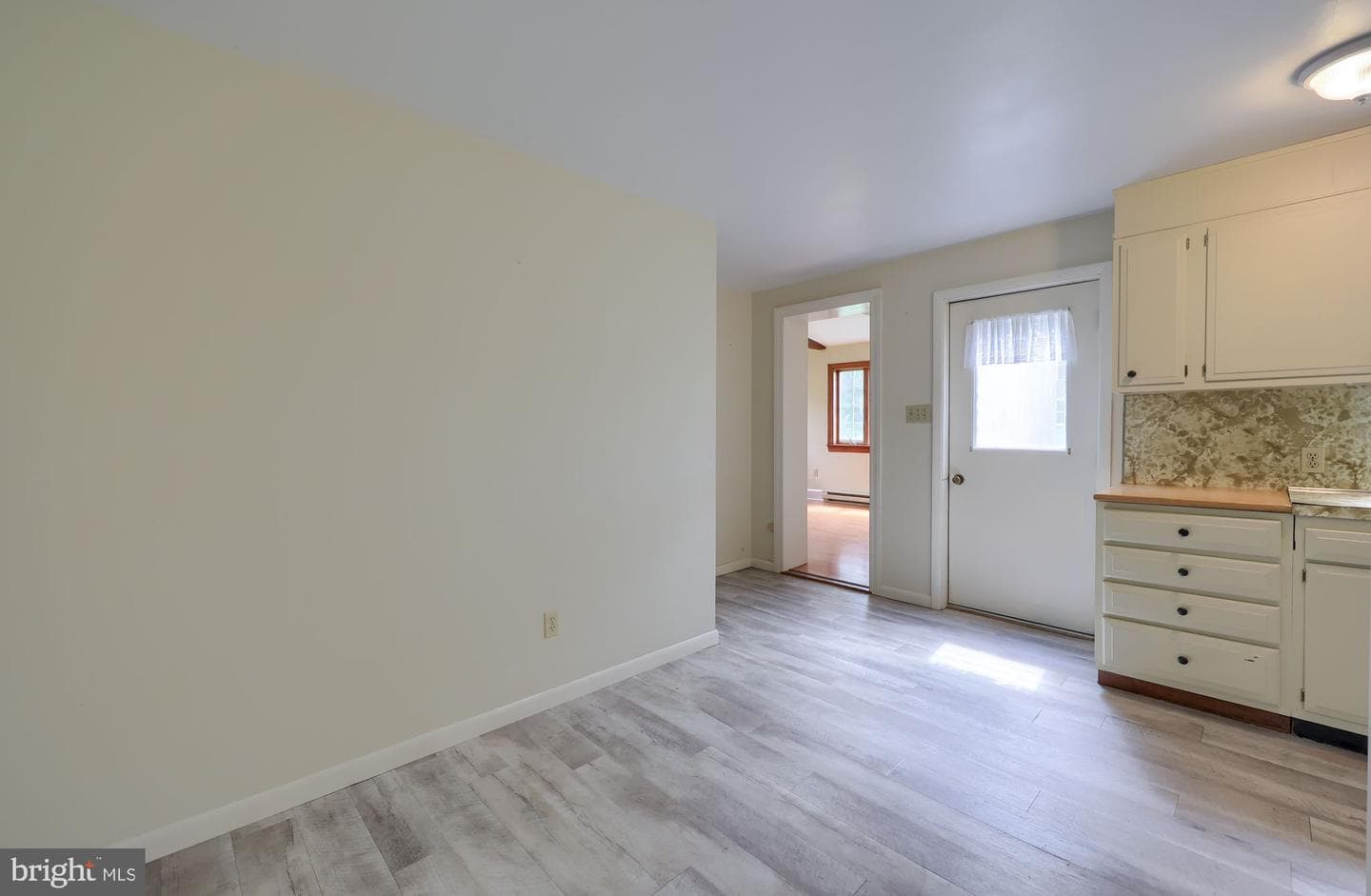 33 Woodland Avenue photo 29