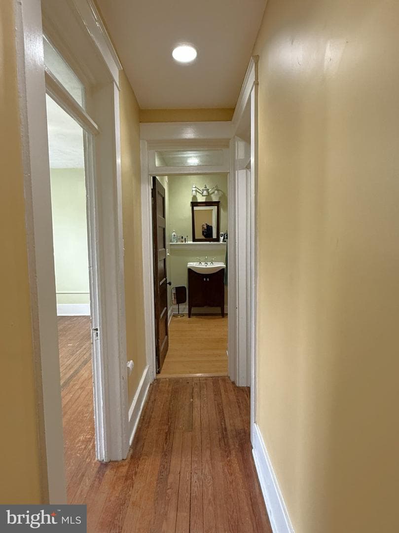 40 N Plum Street photo 7