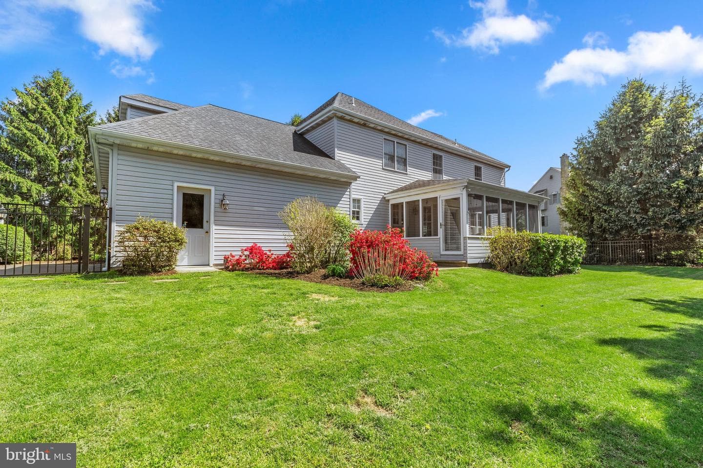 1358 Sylvan photo 65