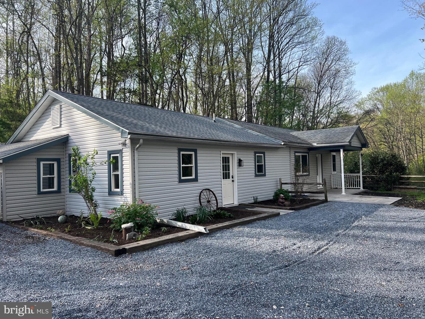 142 River Road, Pequea