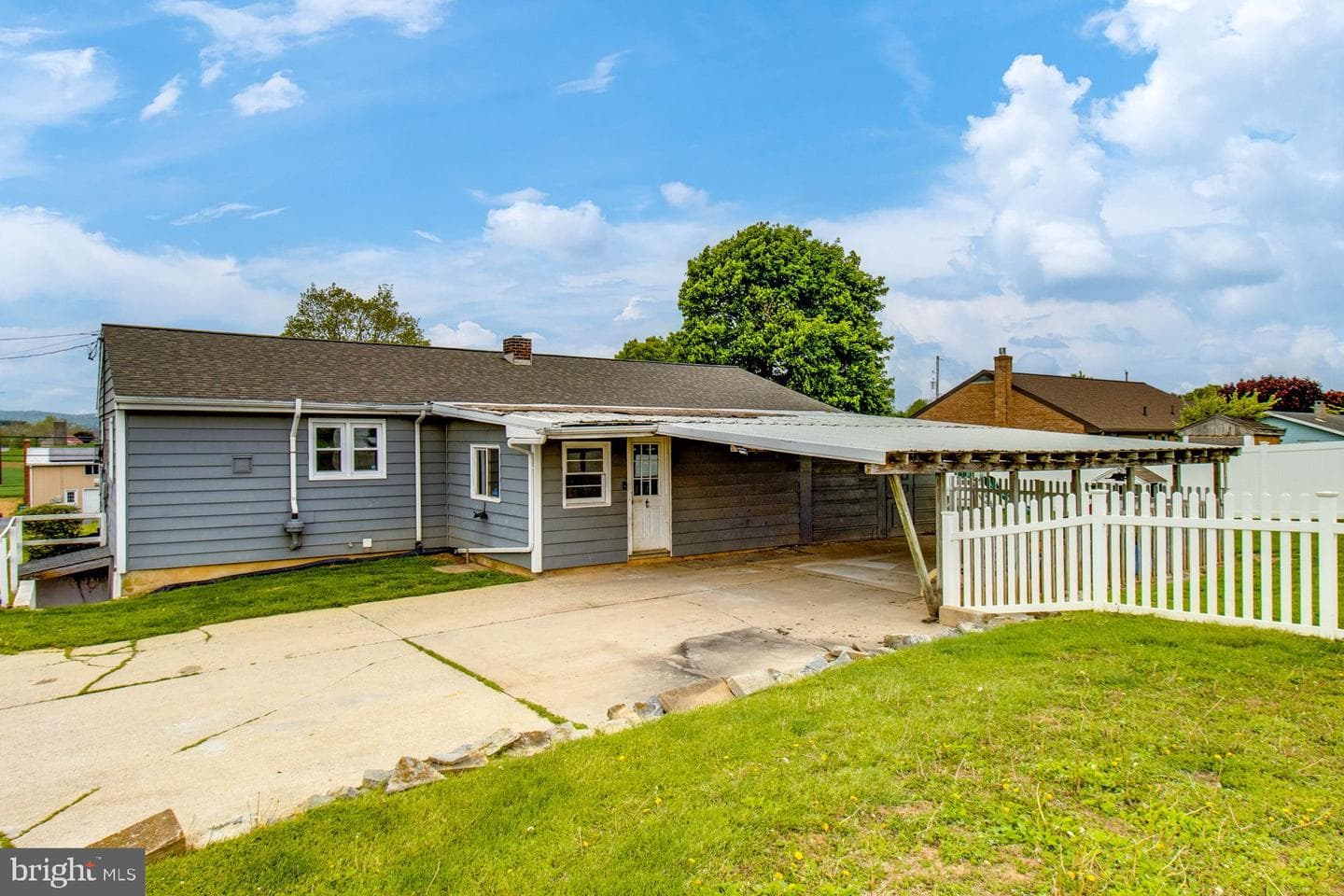 412 S Reamstown Road photo 25