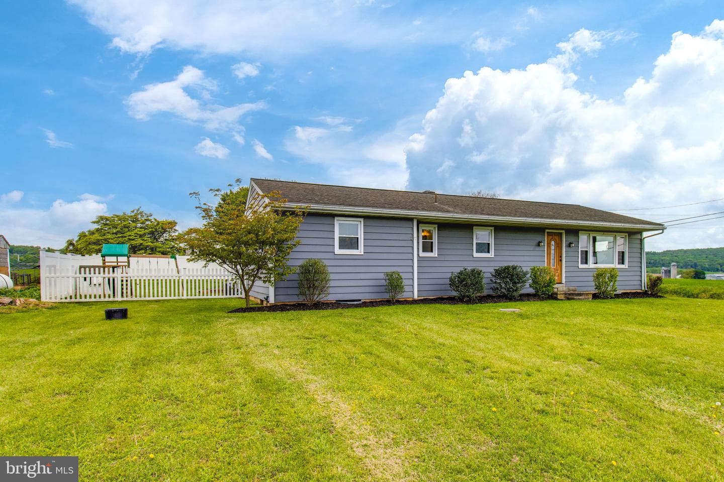 412 S Reamstown Road photo 6