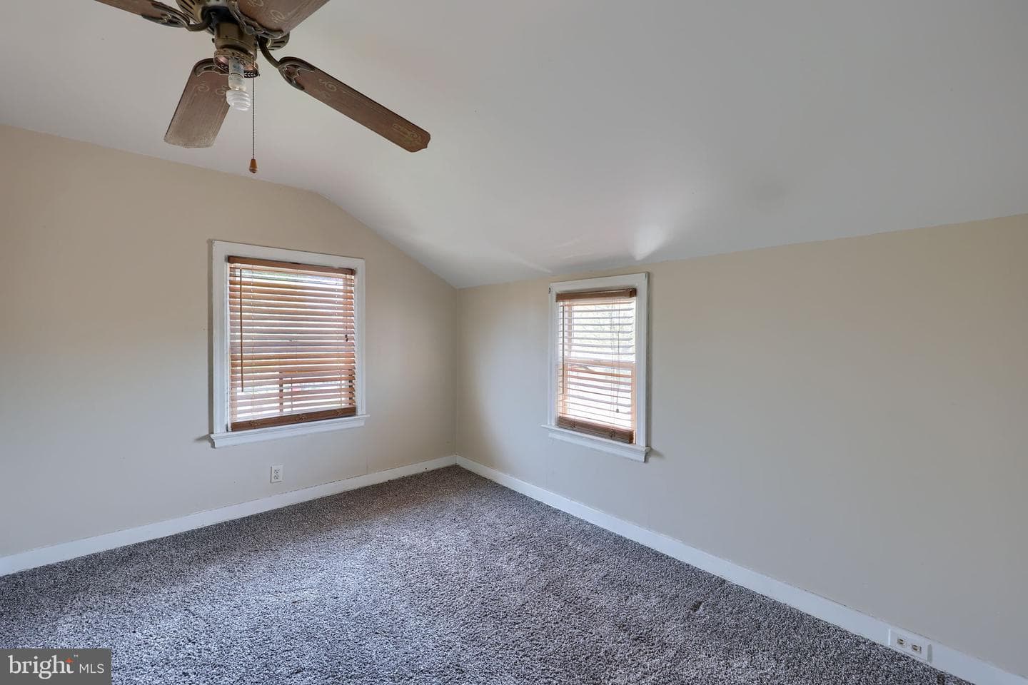 1310 Clark Street photo 16