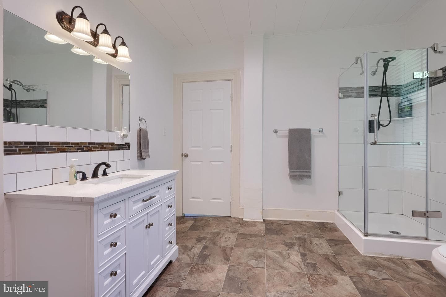 149 W Broad Street photo 31