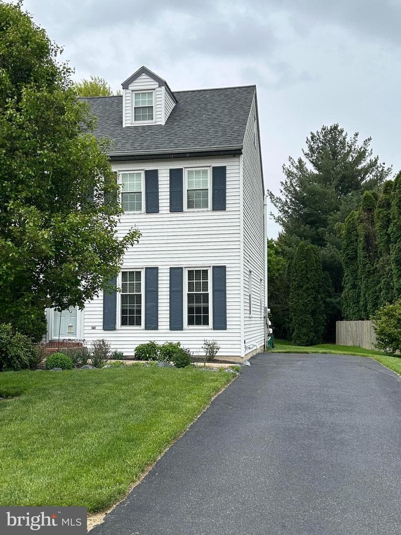 211 Springville Road photo 1