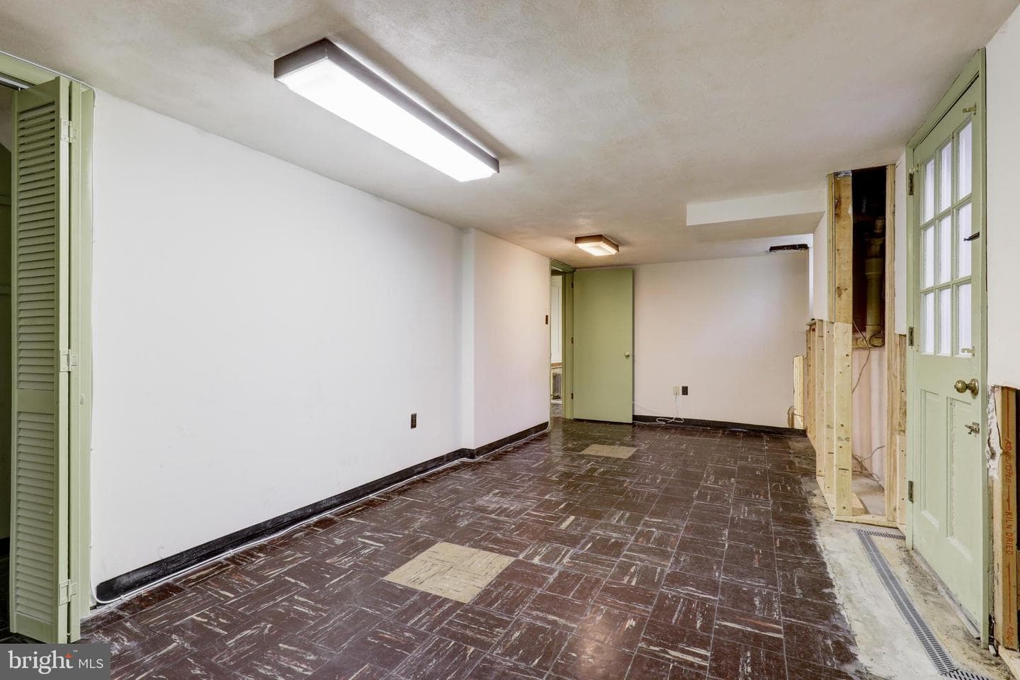 2584 Spring Valley Road photo 41