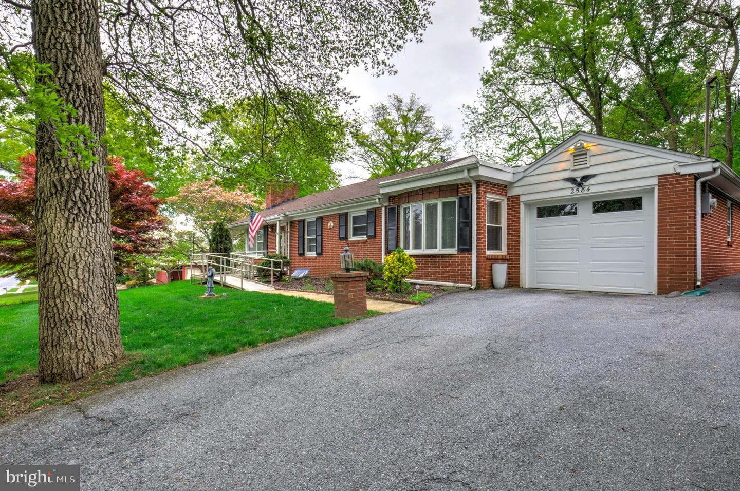 2584 Spring Valley Road photo 7