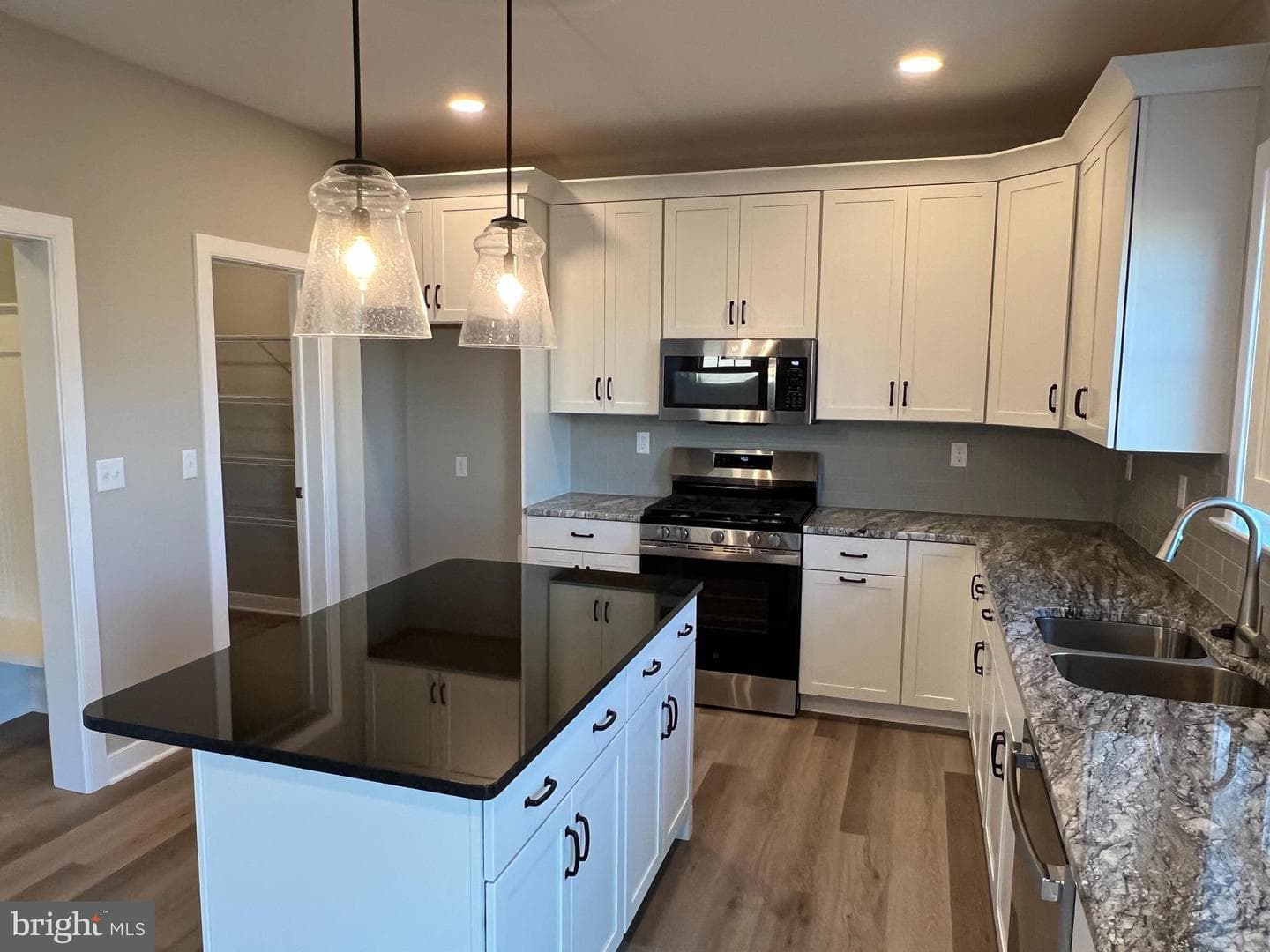 227 Randolph Drive photo 9