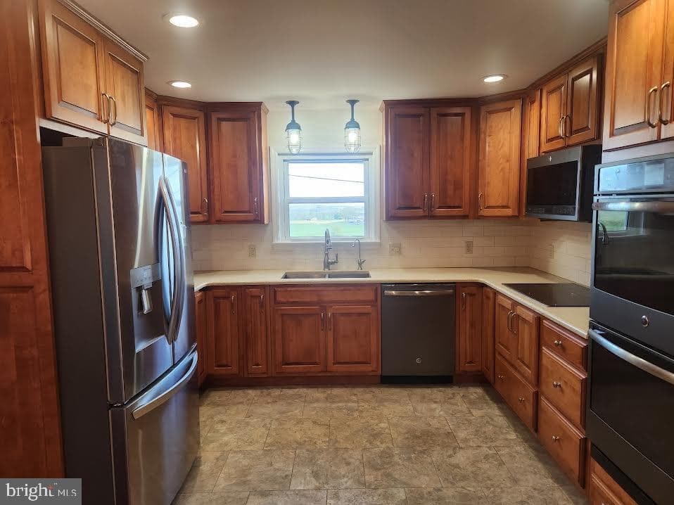 827 Disston View Drive photo 14
