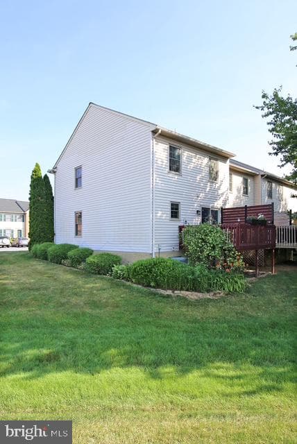 525 Cobblestone Lane photo 6
