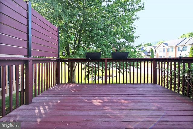 525 Cobblestone Lane photo 9