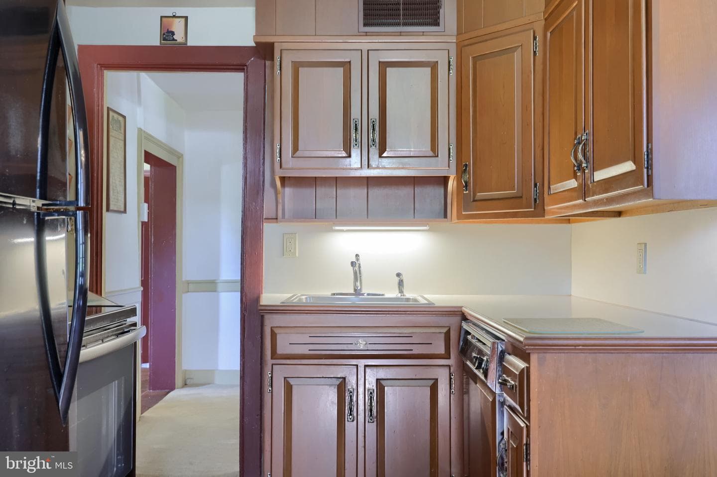 326 Miller Street photo 18