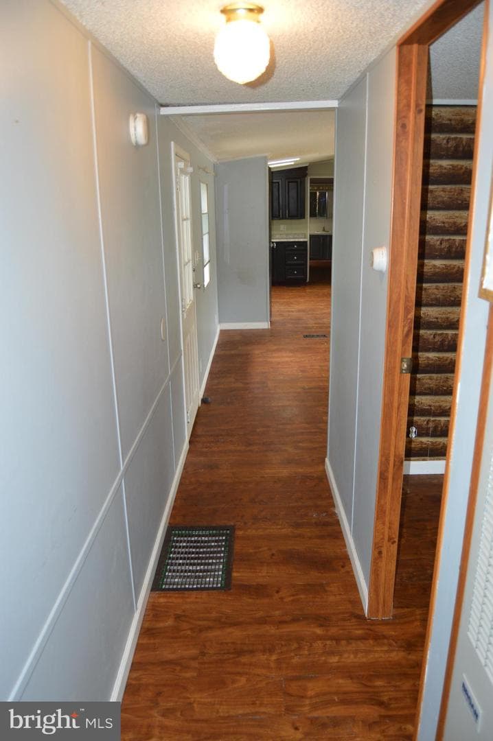 54 Penn Drive photo 13