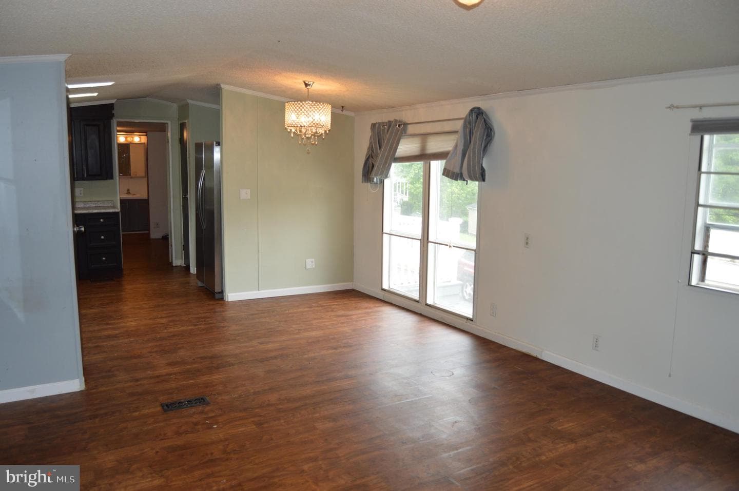 54 Penn Drive photo 5