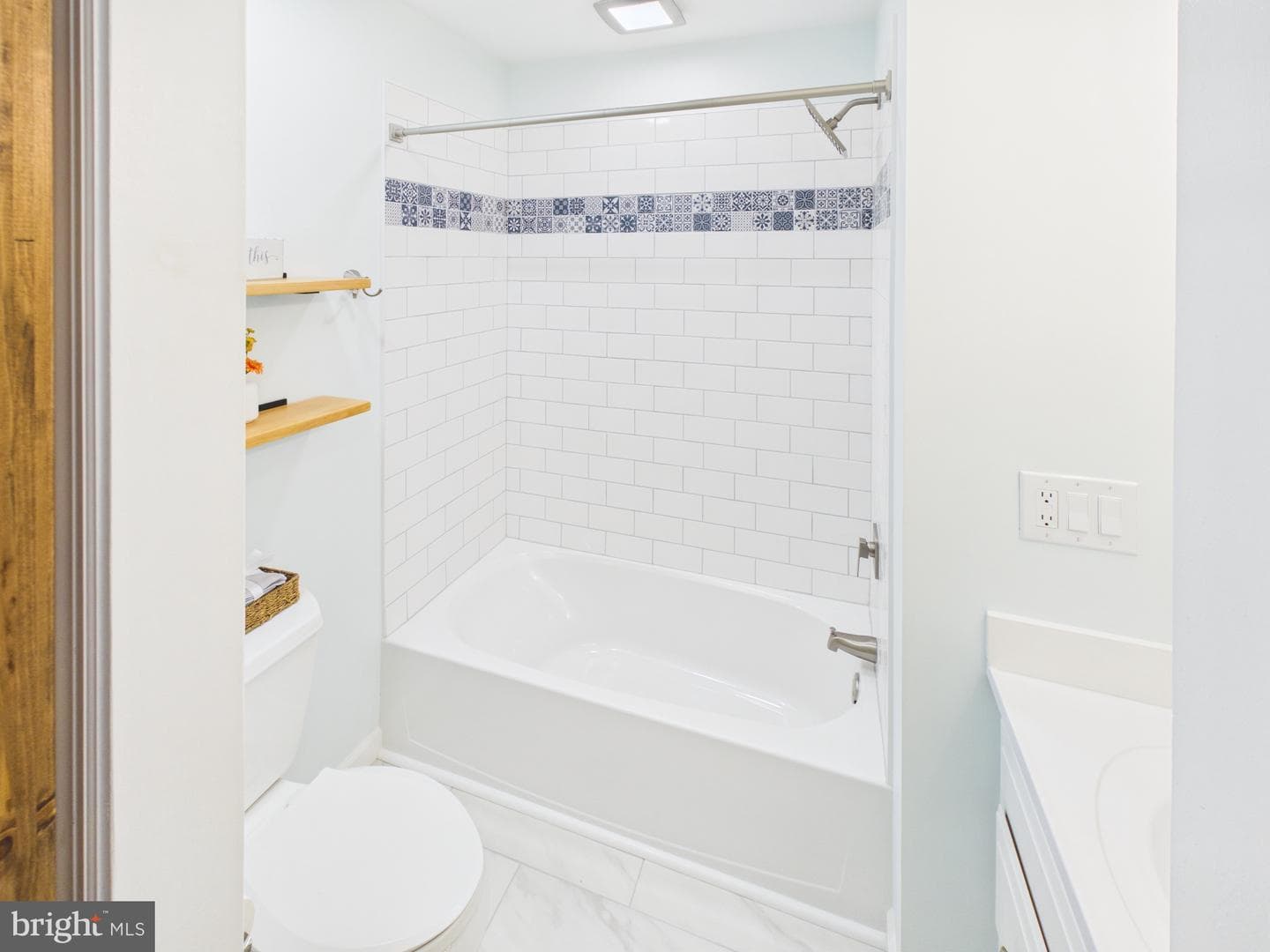 214 Brewster Drive photo 23