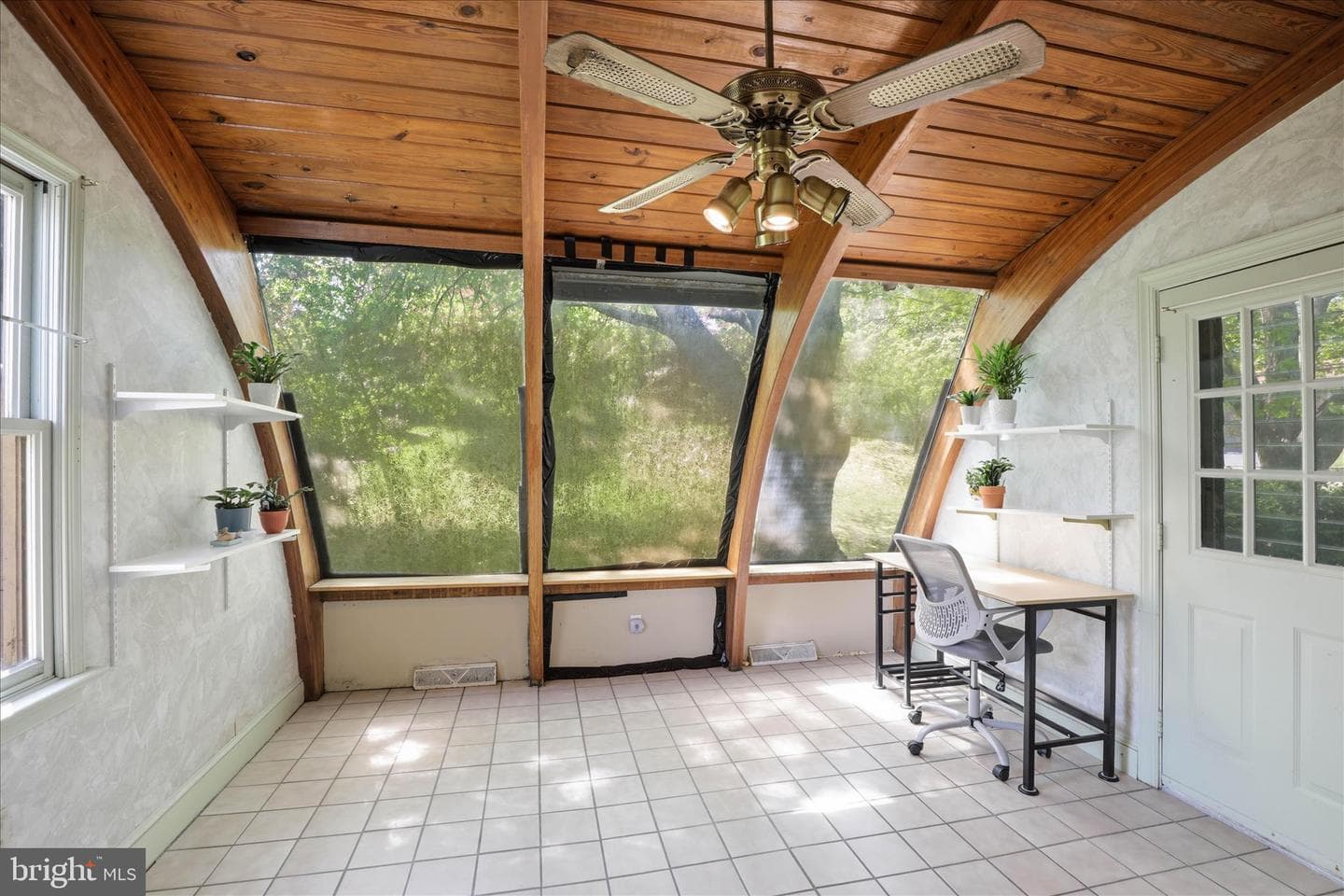 410 Cardinal Court photo 20