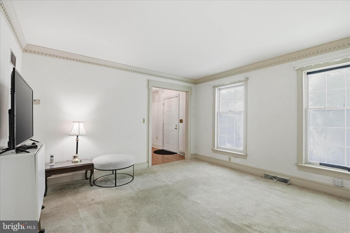 410 Cardinal Court photo 8