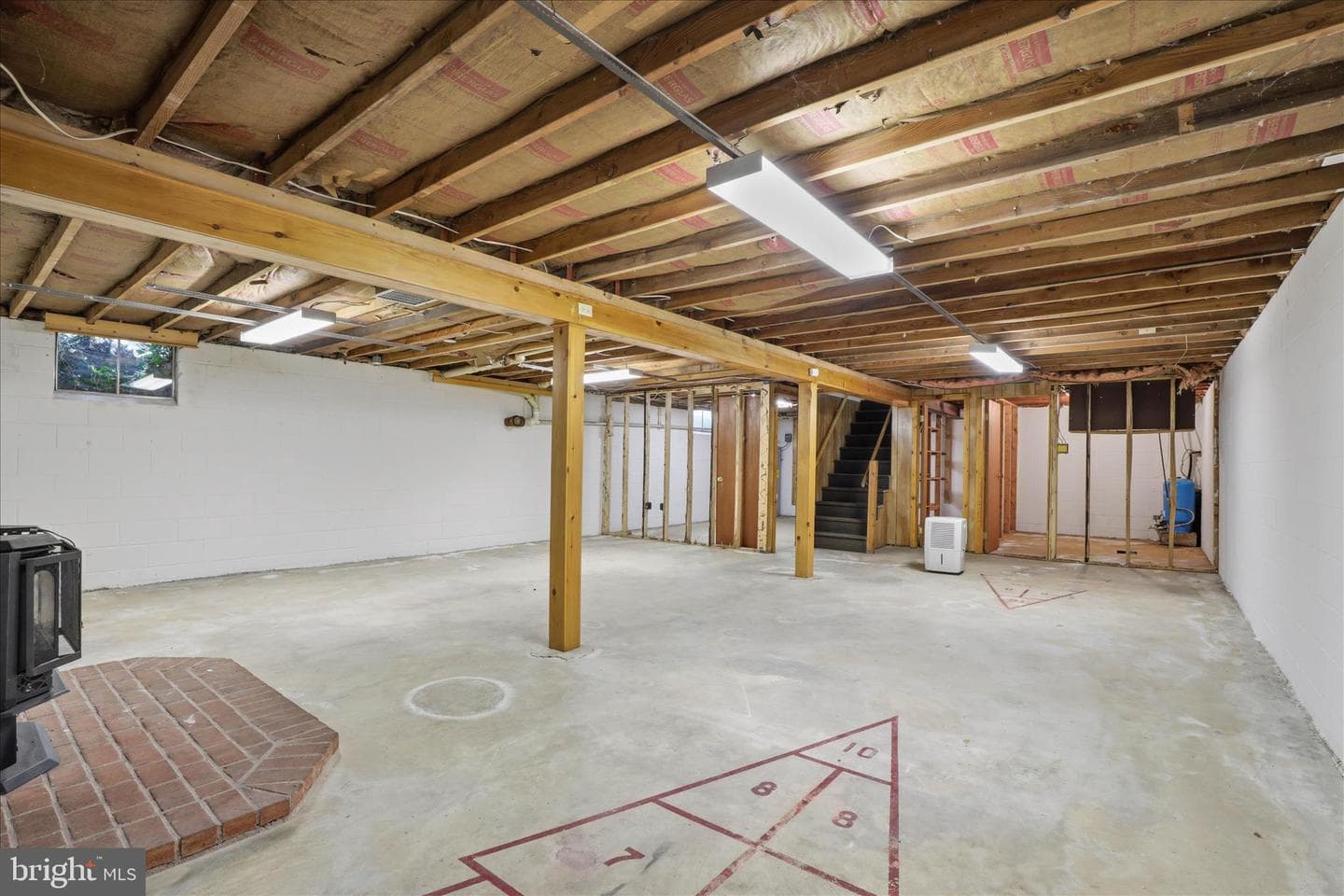 947 Hill Street photo 31