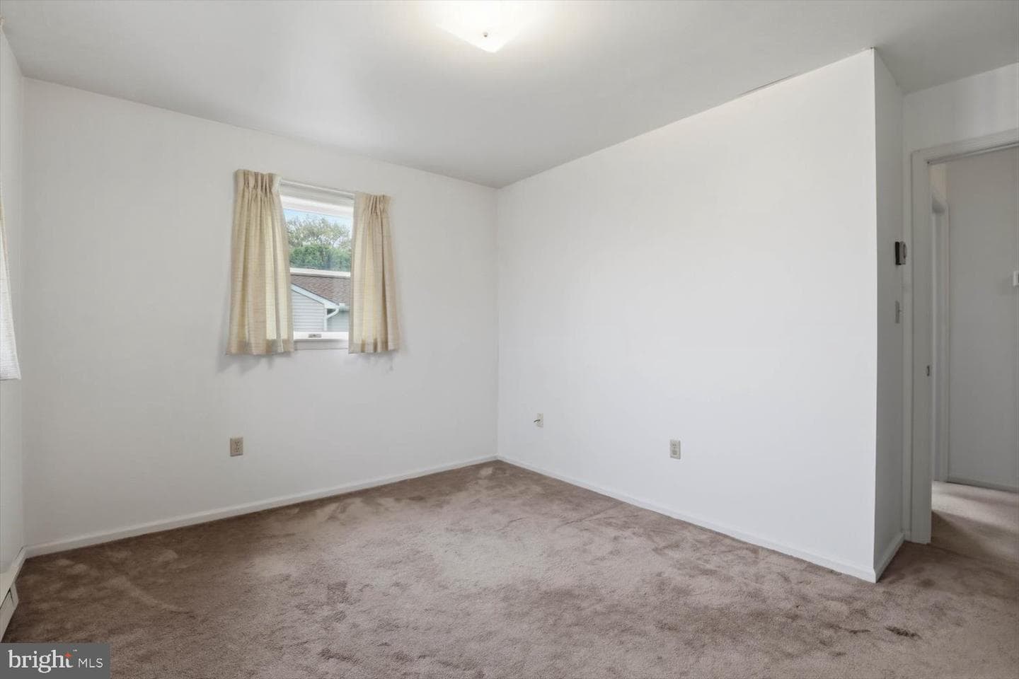 107 N Line Road photo 16