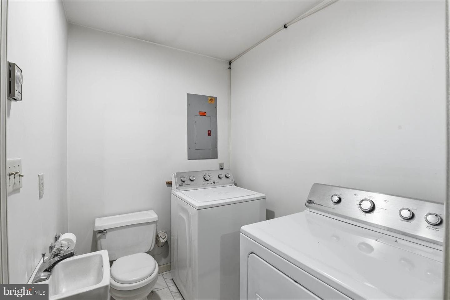107 N Line Road photo 8