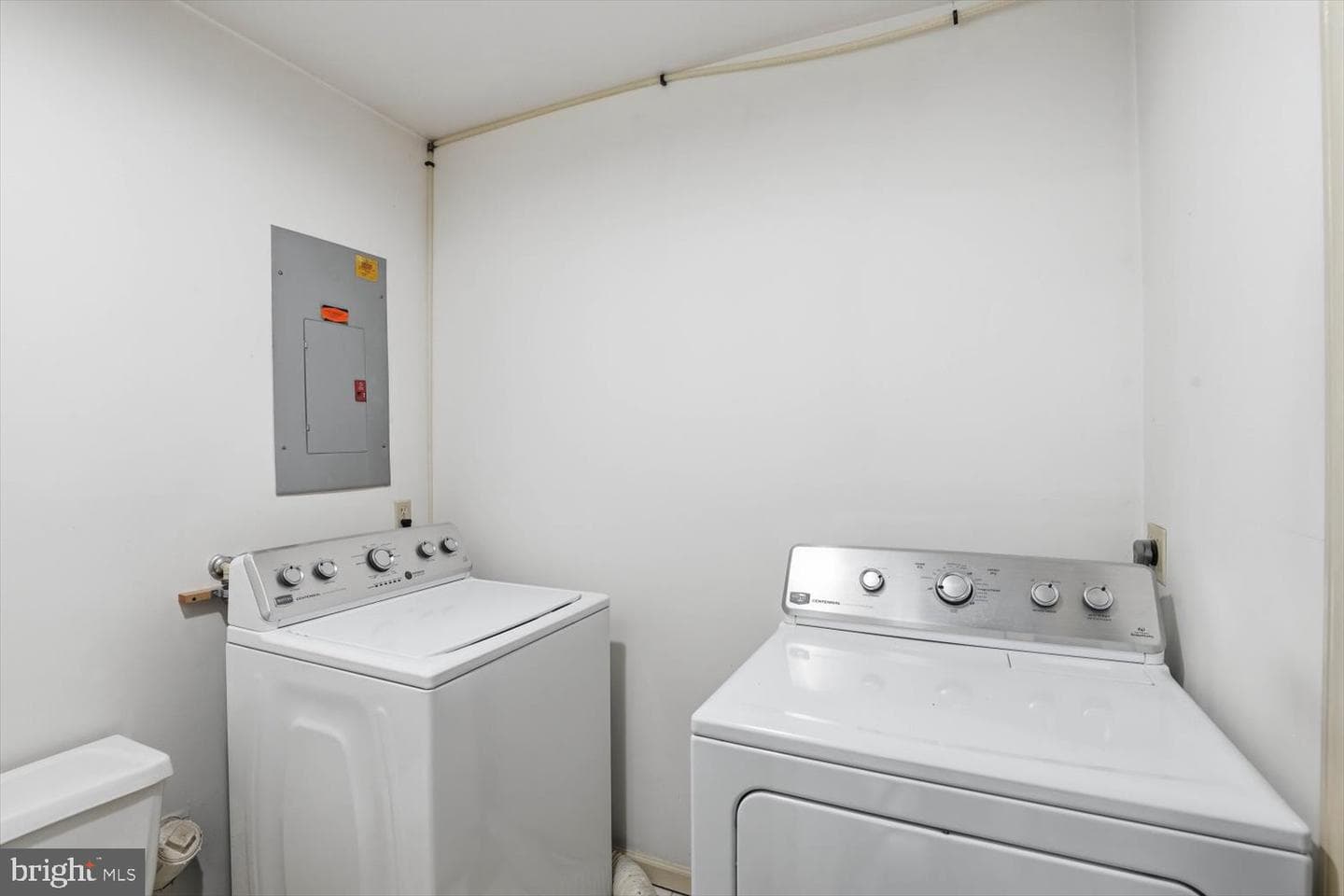 107 N Line Road photo 9