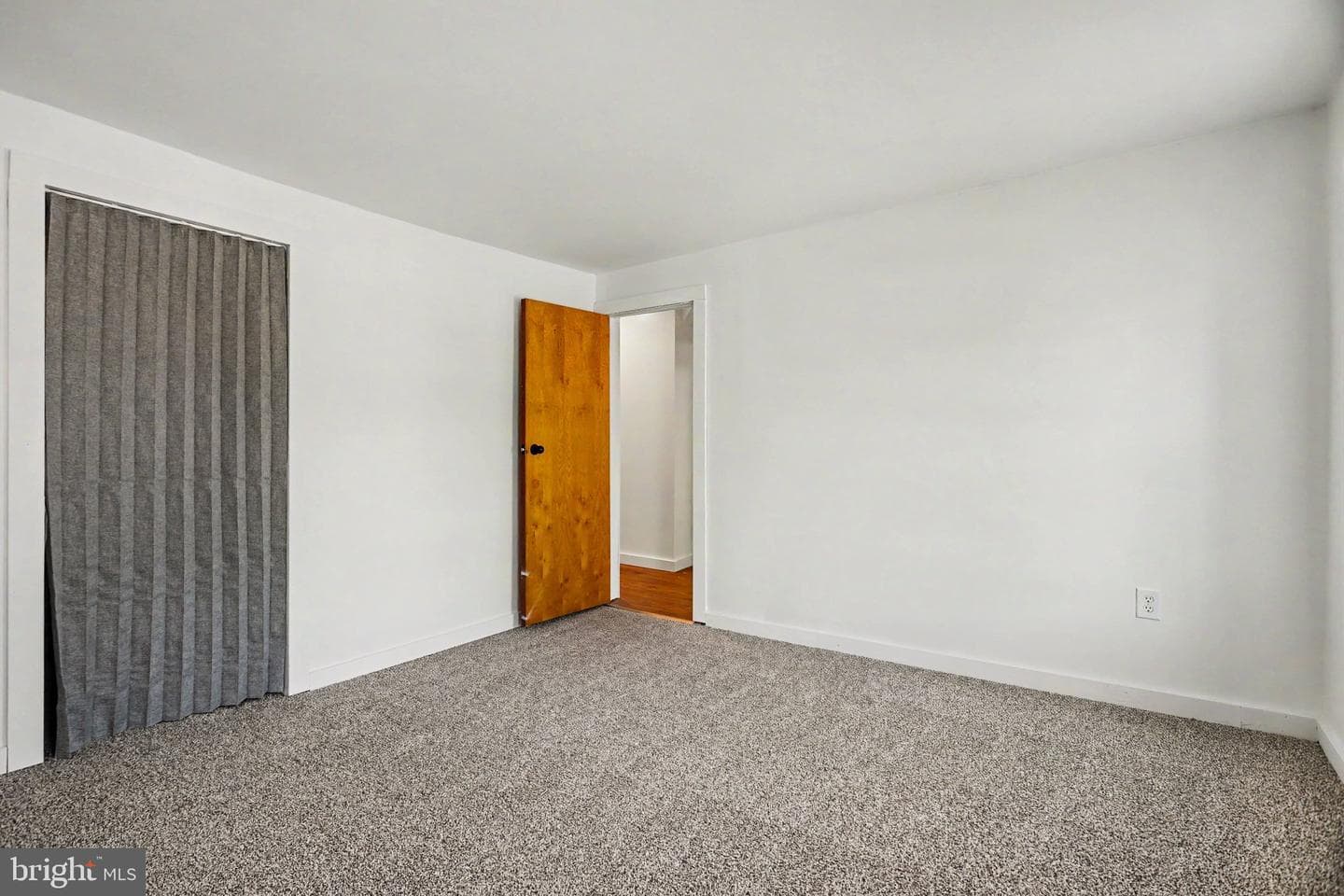 450 Manor Street photo 14