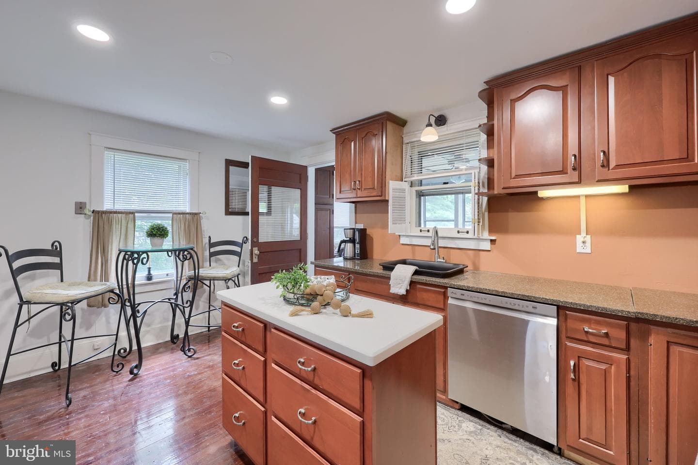 1759 Eden Road photo 9