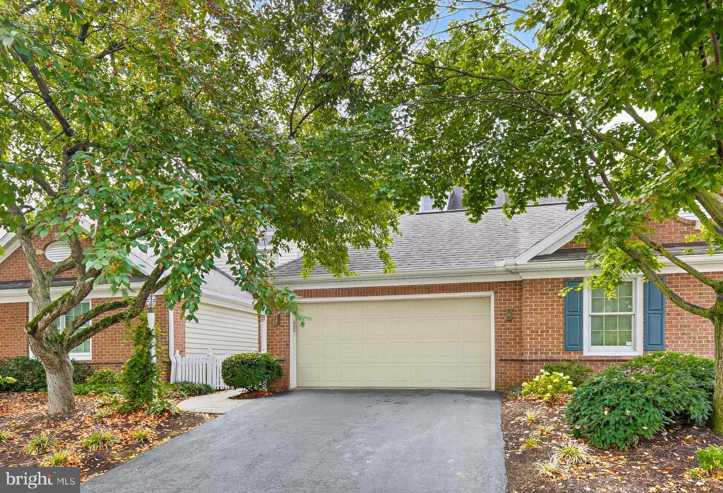 634 Northfield Road photo 3