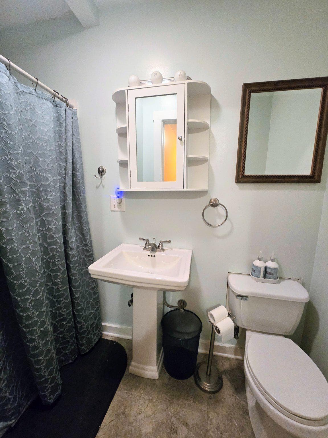 692 Cassell Road photo 18