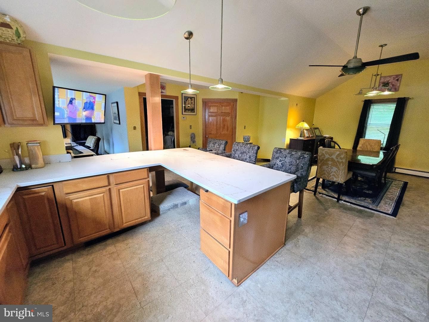 692 Cassell Road photo 5