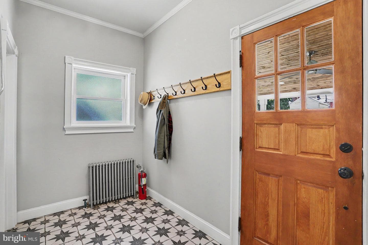 425 N Queen Street photo 23