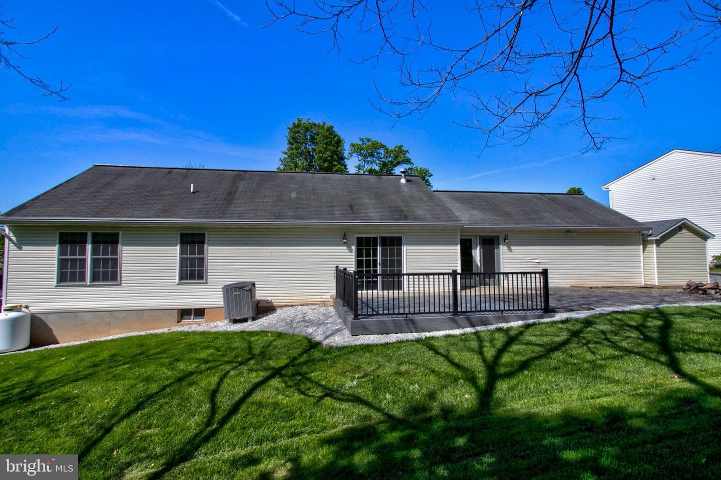 112 Commodore Drive photo 30