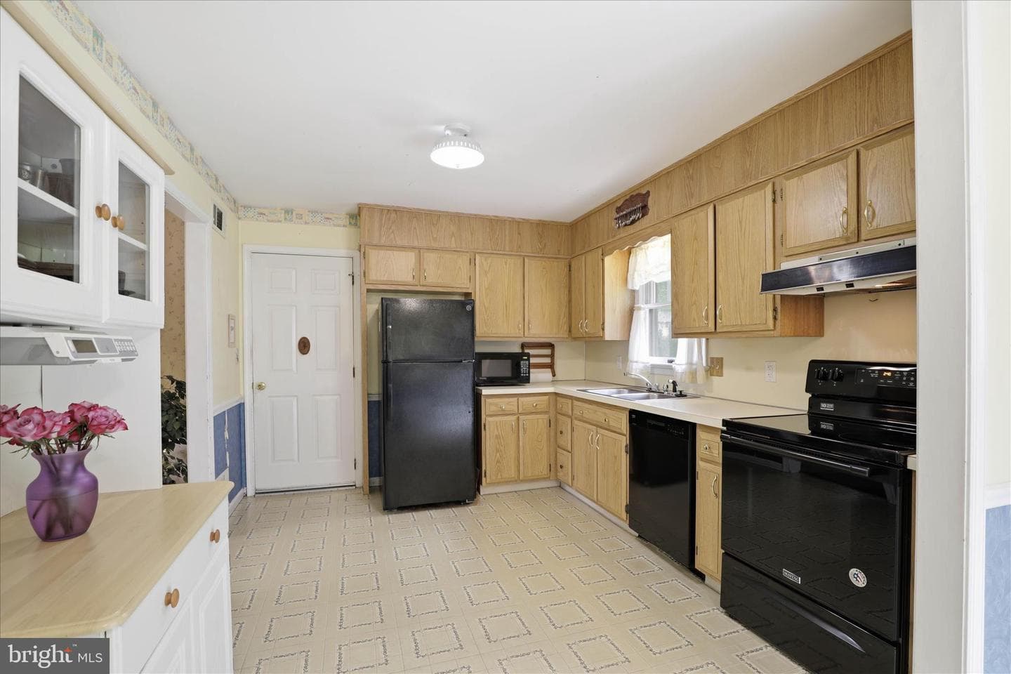 3137 Woodridge Drive photo 18