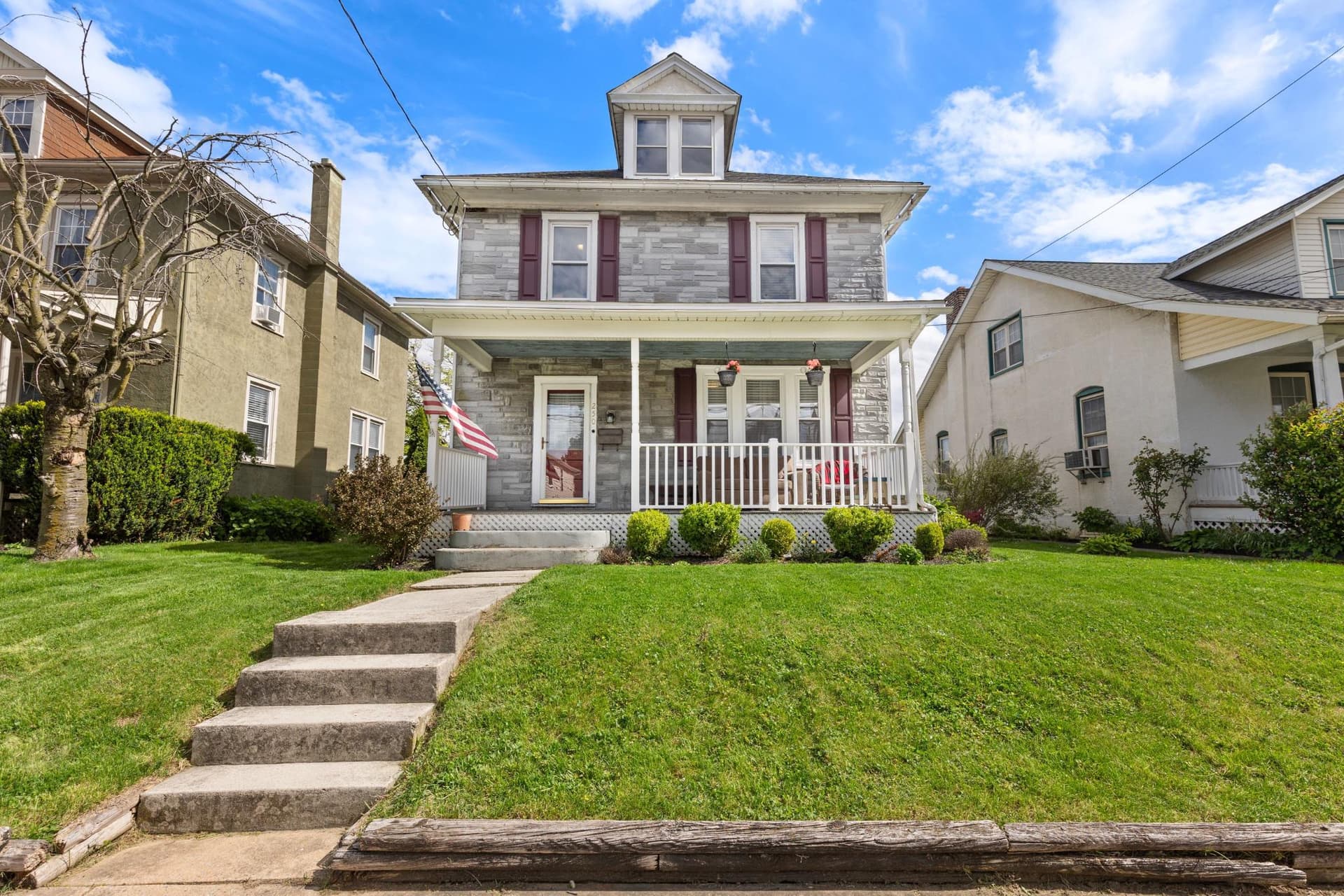 250 E Jackson Street