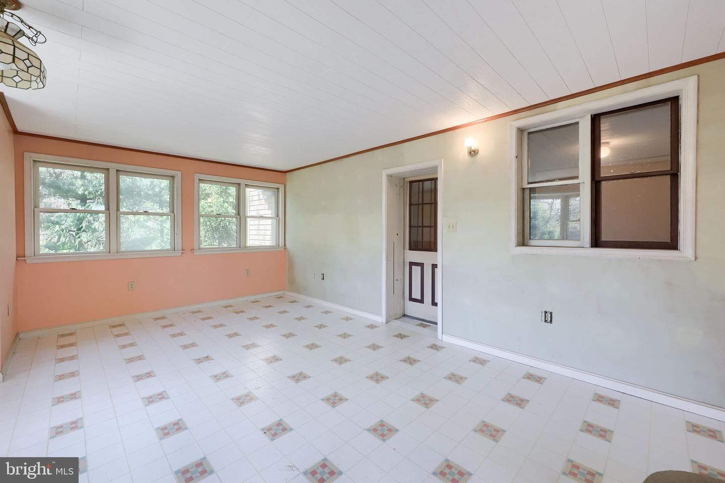 242 Skyview Lane photo 38