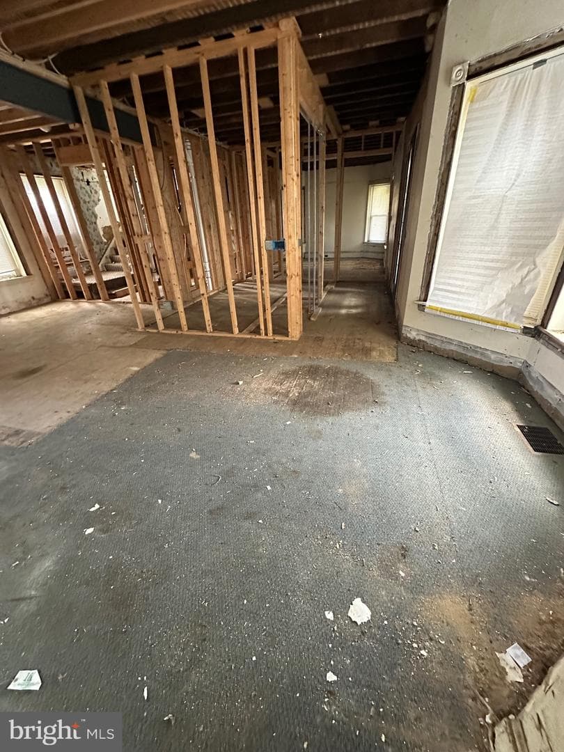 67 Keller Avenue photo 17