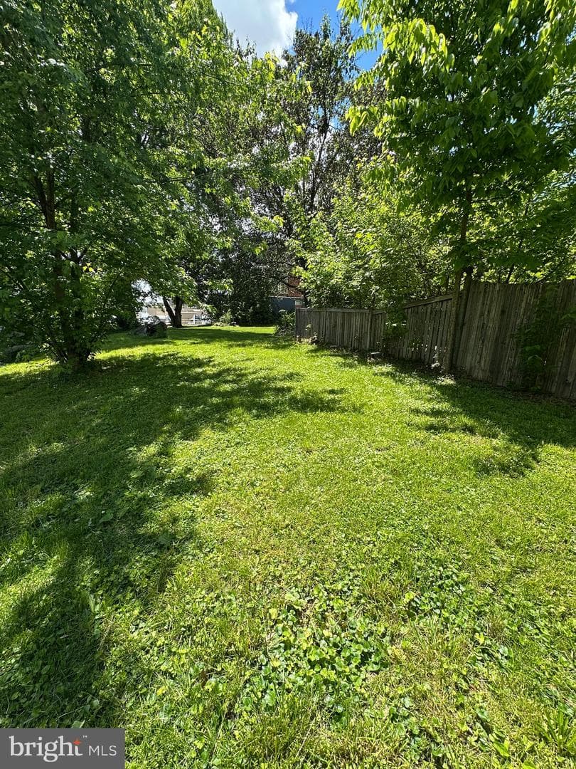 67 Keller Avenue photo 9