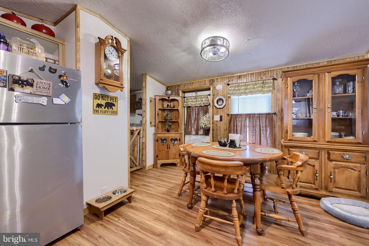 779 Nancy Lane photo 11