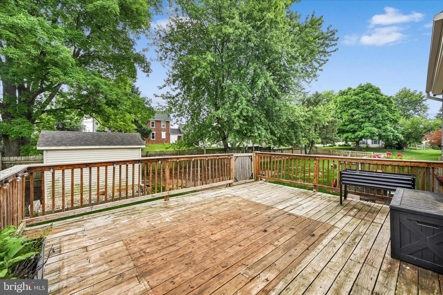 101 Foxchase Drive photo 24