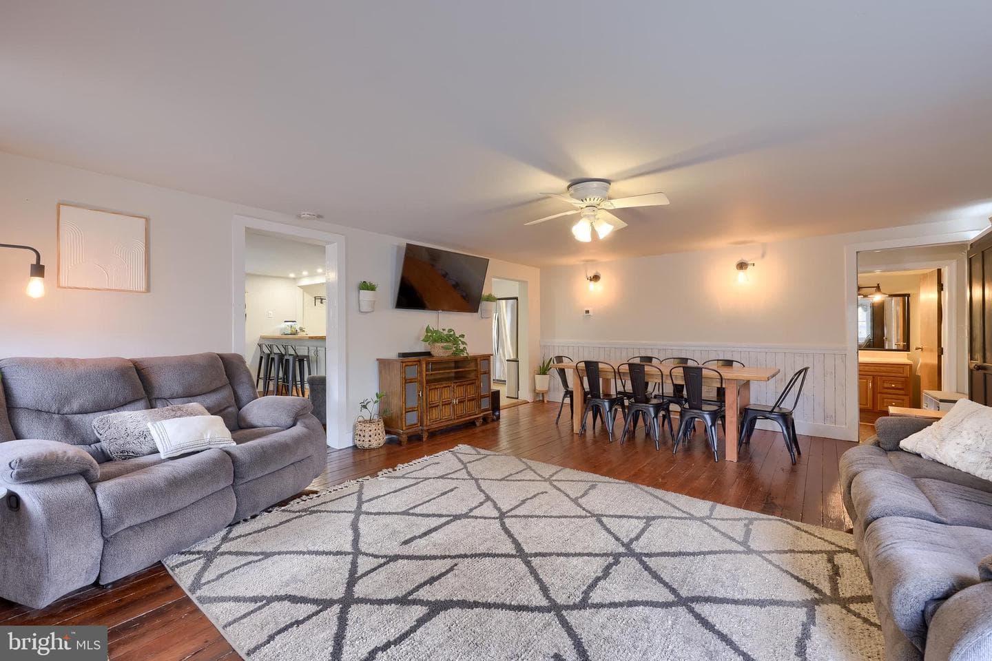 920 Chestnut Street photo 8